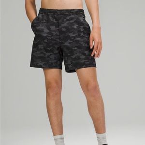 NWT Pace Breaker Lined Short 7"